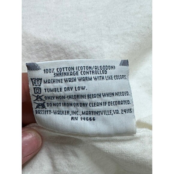 Vintage Lee Total Cotton Mens VICKSBURO print logo white T-Shirt Size large - Picture 11 of 11